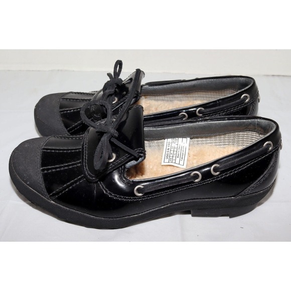 UGG Ashdale Duck Shoes Women's‎ 6 Black Patent Leather Shearling Lined 1901 - Picture 6 of 8